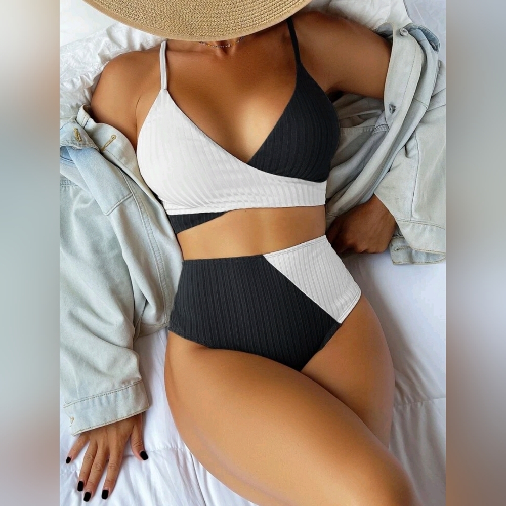 NWT Shein Bikini Black White Colorblock Adjustable Straps